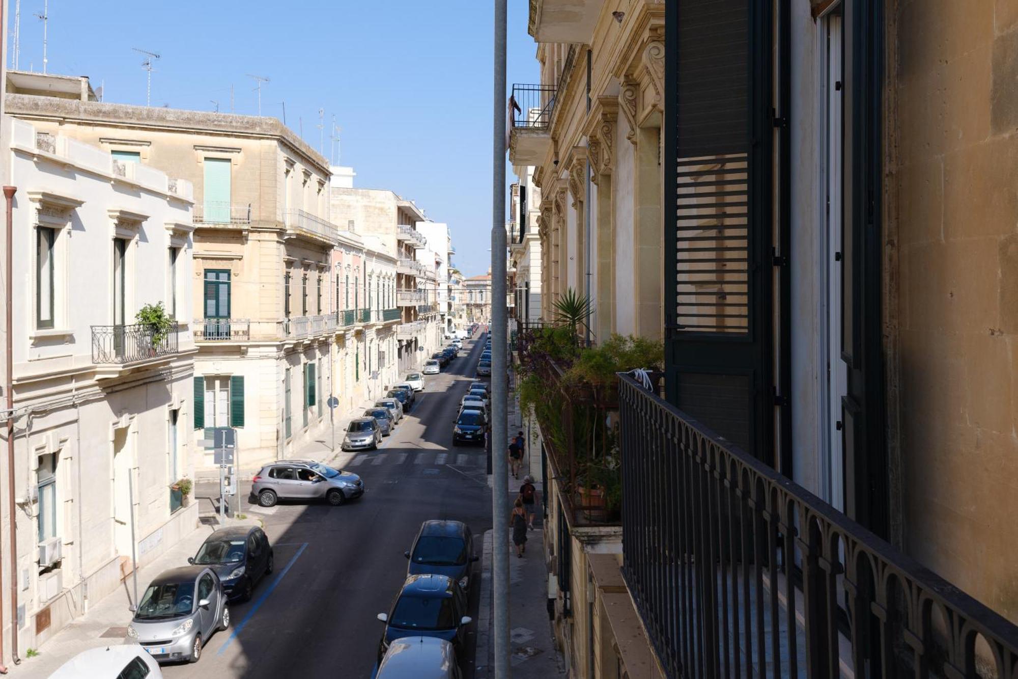 San Lazzaro Centro Villa Lecce Bagian luar foto